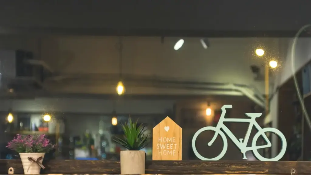 Нуқтаҳо ва тактикҳои амалӣ барои рекламдиҳандагон дар Тоҷикистон: аз каналҳои ҷустуҷӯ то шартномаҳои феҳристӣ ва хатарҳо — дар замони рушдёбии платформаҳои чинӣ.