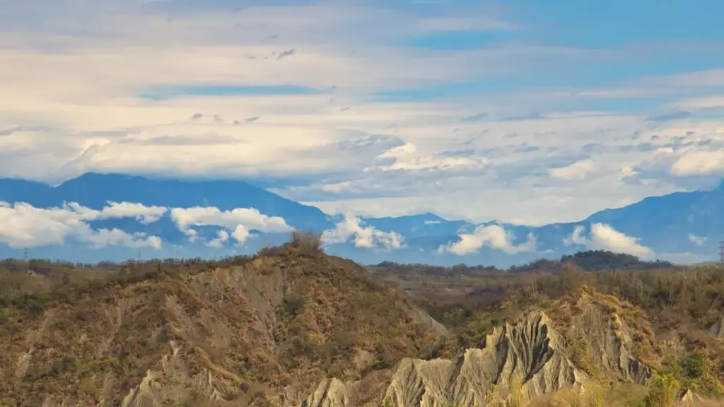 Қадам ба қадам: ҷустуҷӯ, тасдиқ ва гуфтушунид бо креаторҳои Instagram-и Северна Македония барои кампанияҳои мейкап — маслиҳатҳои локалӣ ва амалӣ барои рекламадиҳандагон аз Тоҷикистон.