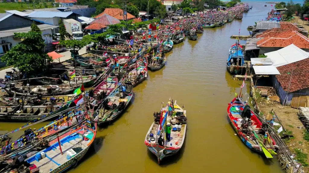 Роҳнамои амалӣ барои рекламадорон аз Тоҷикистон: чӣ тавр стримерони Португалия дар Twitch ёфт карда, ба онҳо PR-пакет бифиристед ва натиҷаҳои муҳими ҳамкорӣ ба даст оред.