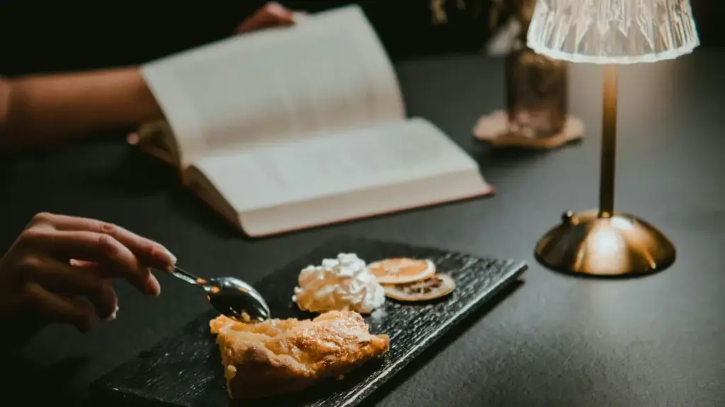 Роҳнамои амалӣ барои креаторҳои тоҷик: тарзи дастрасӣ ба брендҳои Таиланд дар Douyin ва чӣ гуна CTАҳои пурқувват кор мекунад.